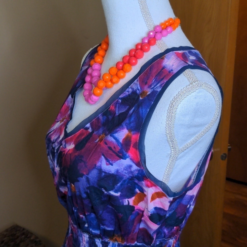 SIMPLY VERA Floral MIDI Dress - Picture 2 of 13
